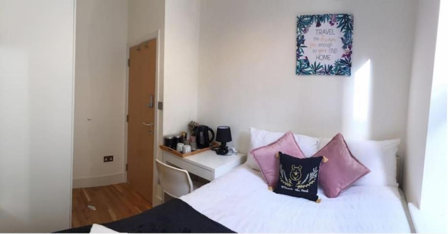 Comfy Private Bedrooms Near Euston Station, Central לונדון מראה חיצוני תמונה